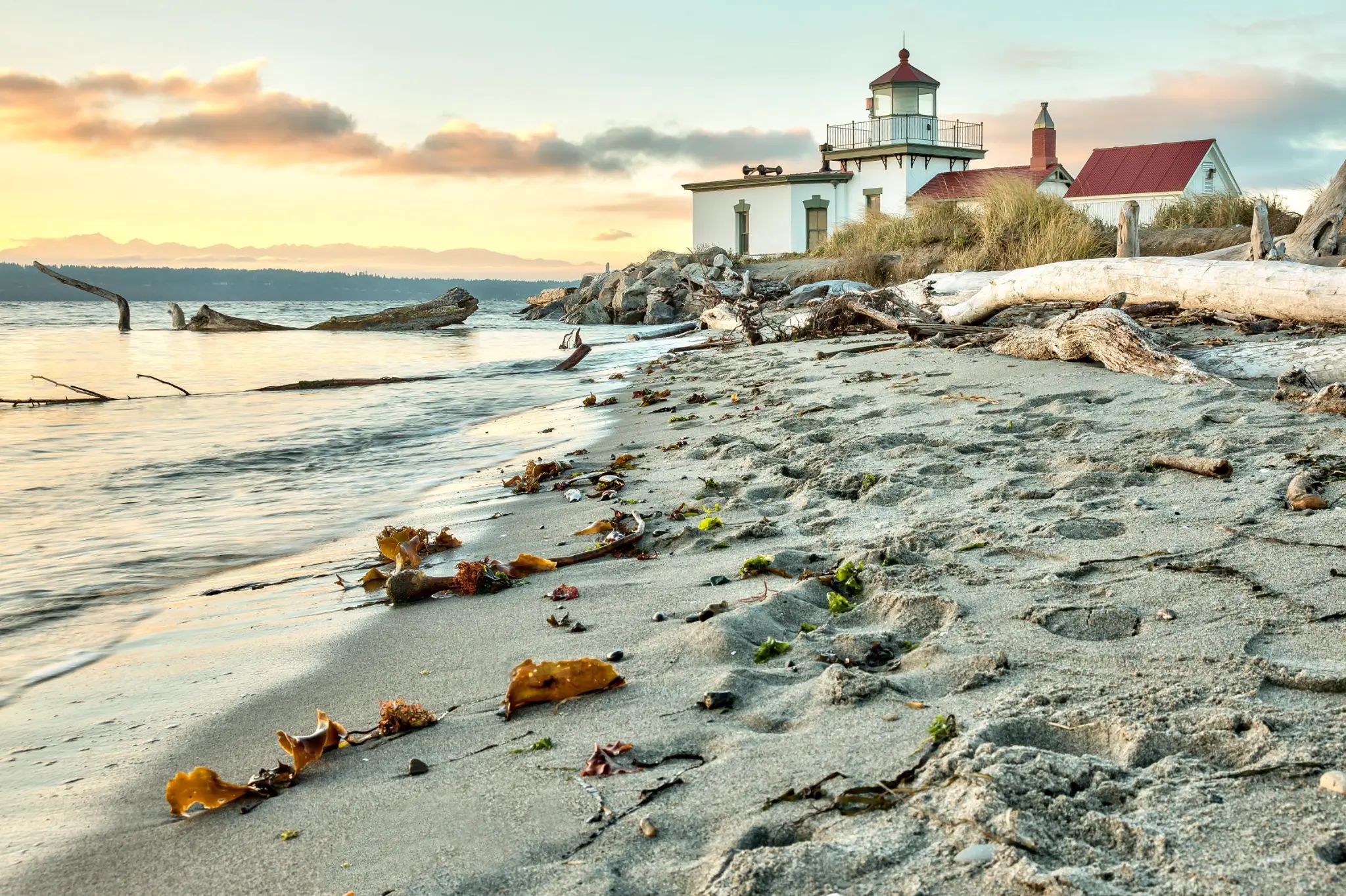 Seattle Washington neighborhood real estate market analysis